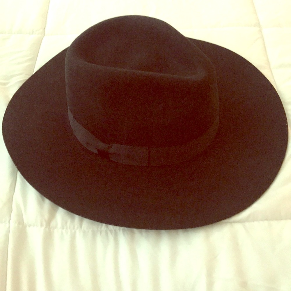 Wide Brim Felt Fedora